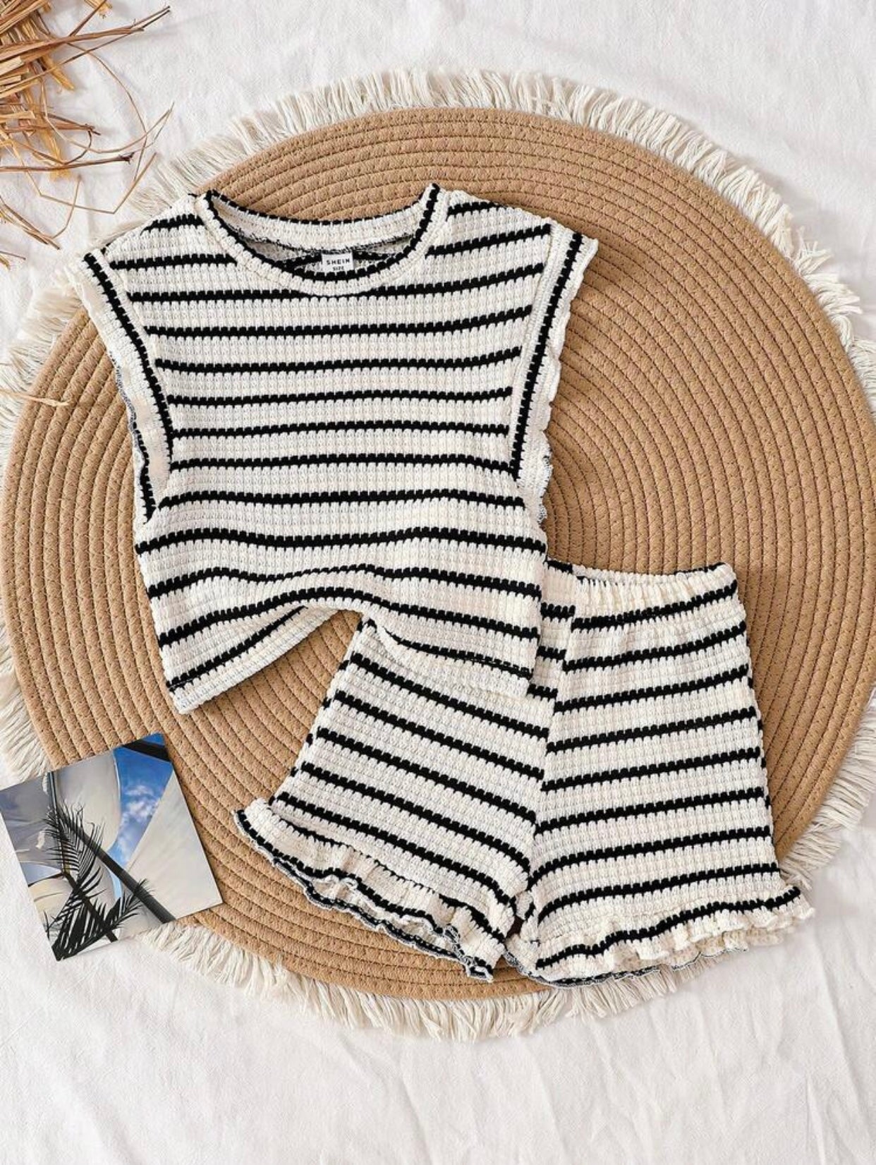 Girls’ Outfit