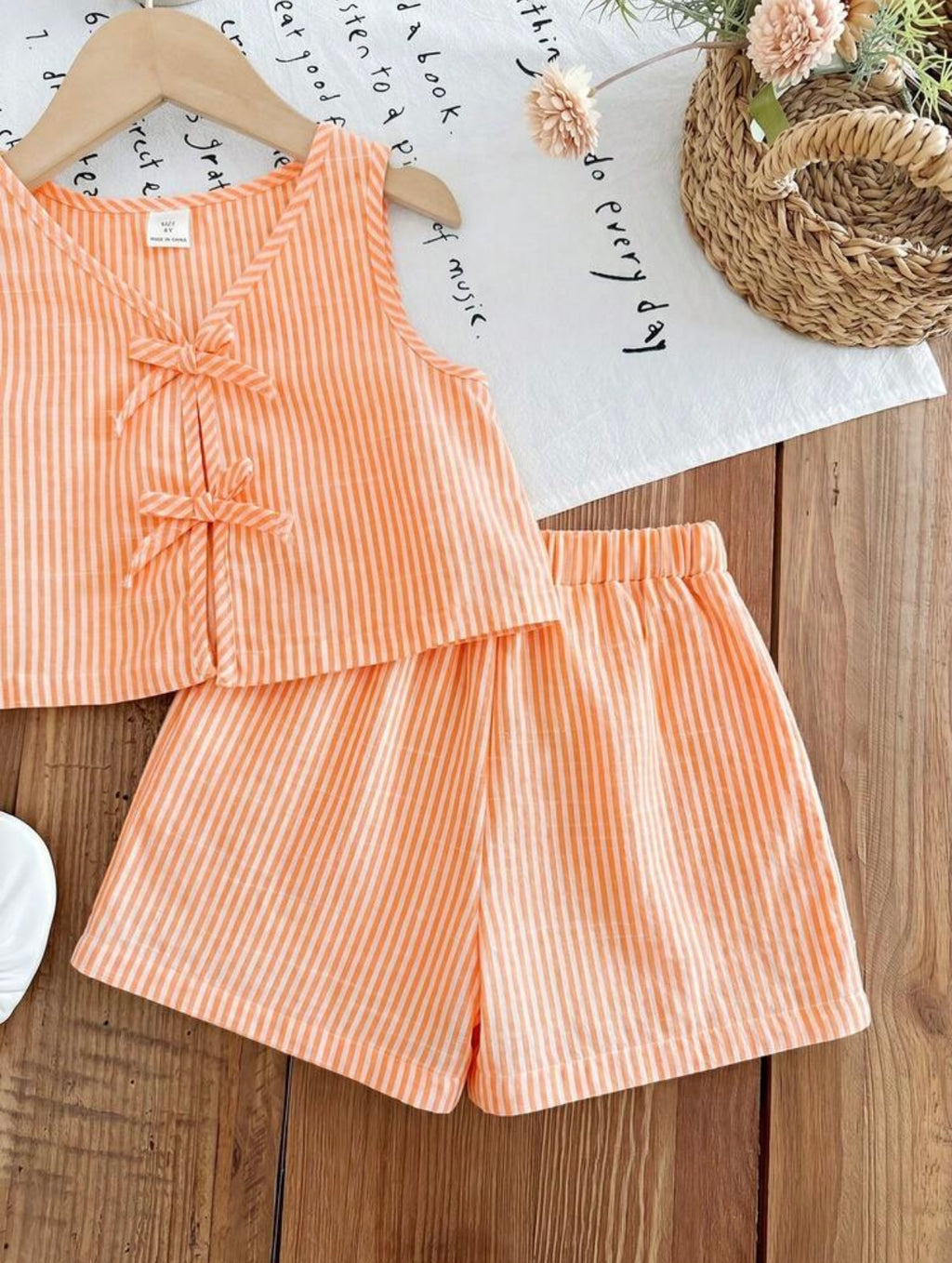 Girls’ Outfit