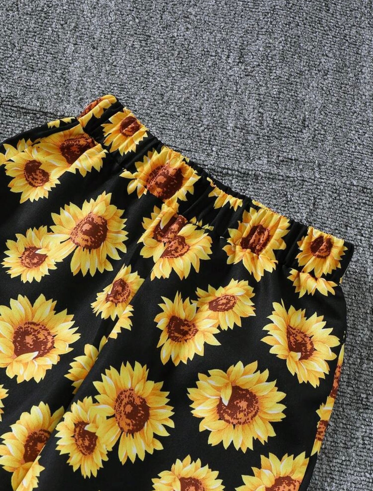 Girls’ Outfit