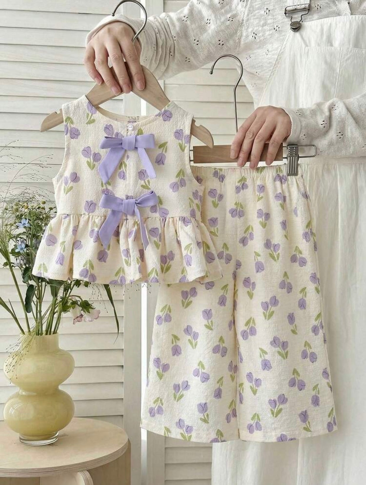 Girls’ Outfit