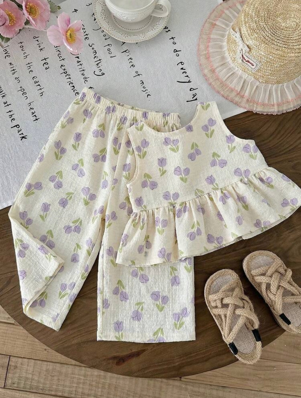 Girls’ Outfit