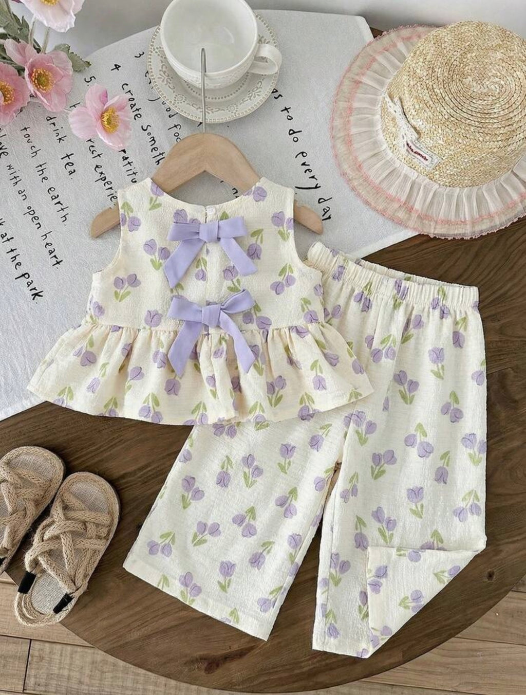 Girls’ Outfit