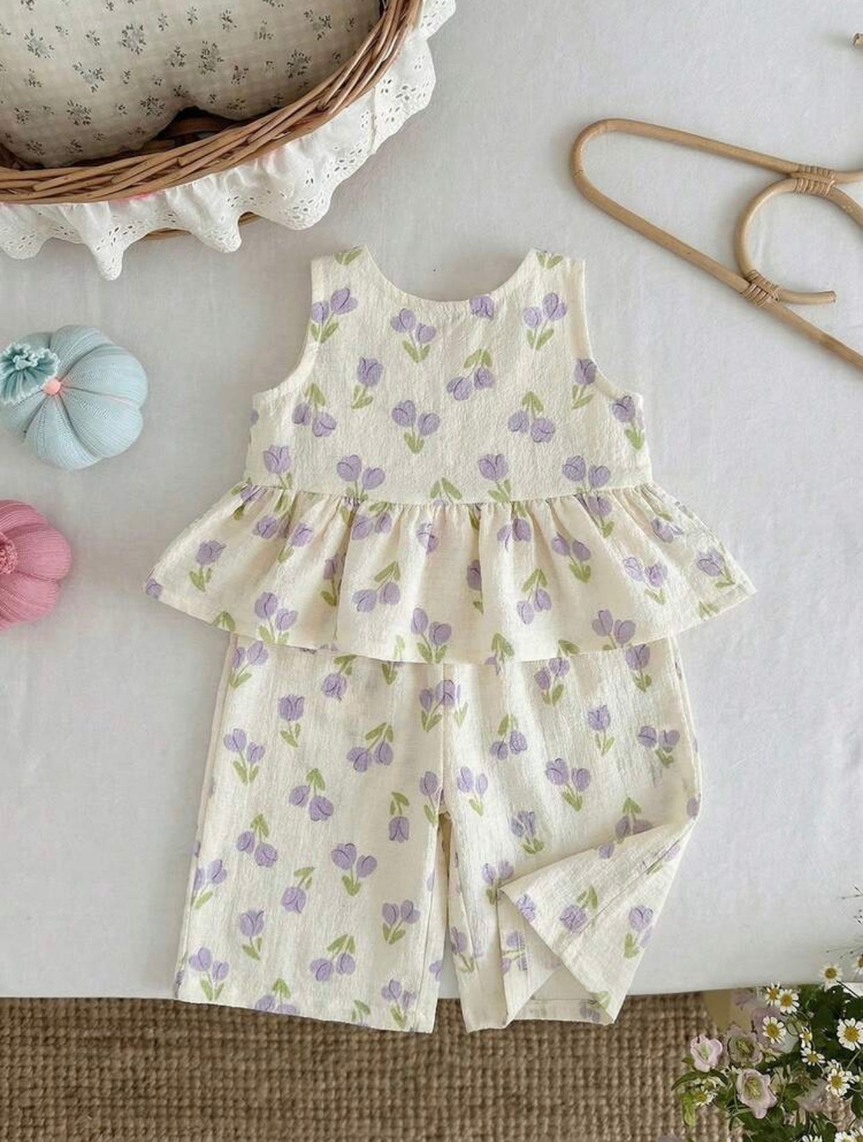 Girls’ Outfit
