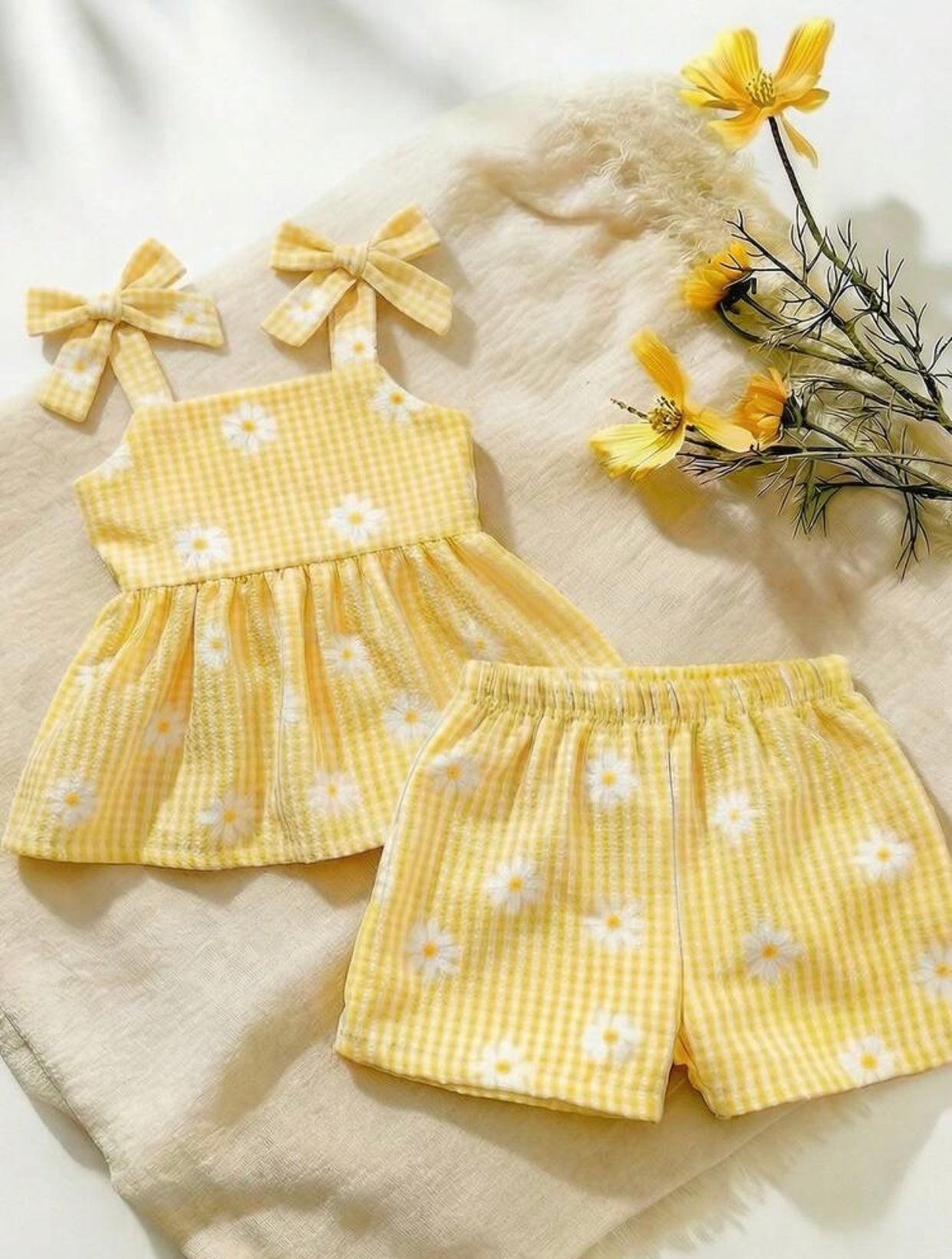 Girls’ Outfit