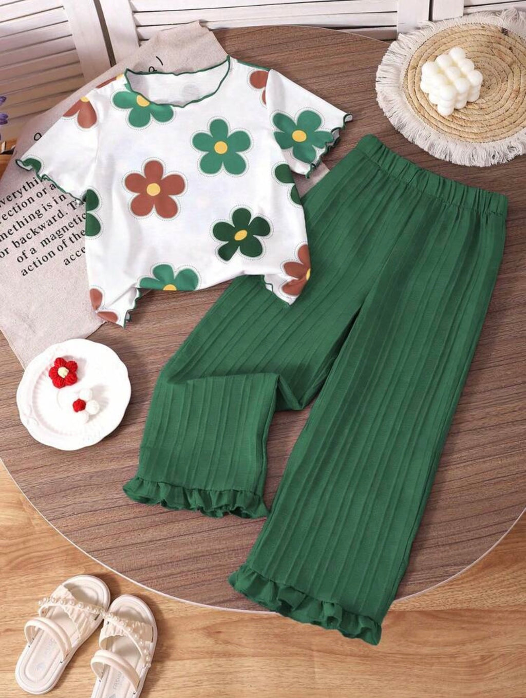 Girls’ Outfit