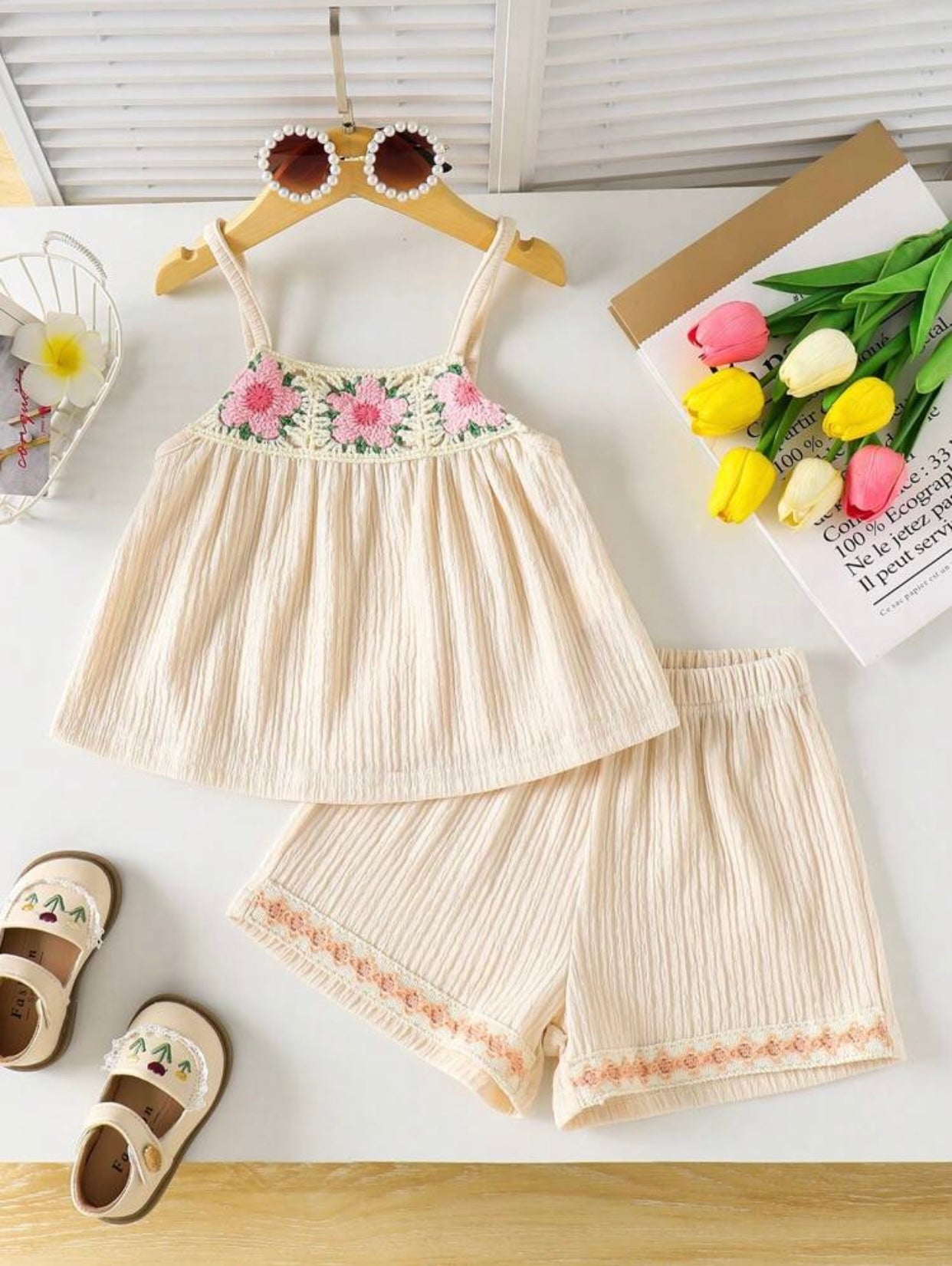 Girls’ Outfit