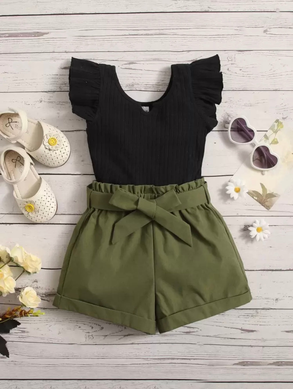 Girls’ Outfit