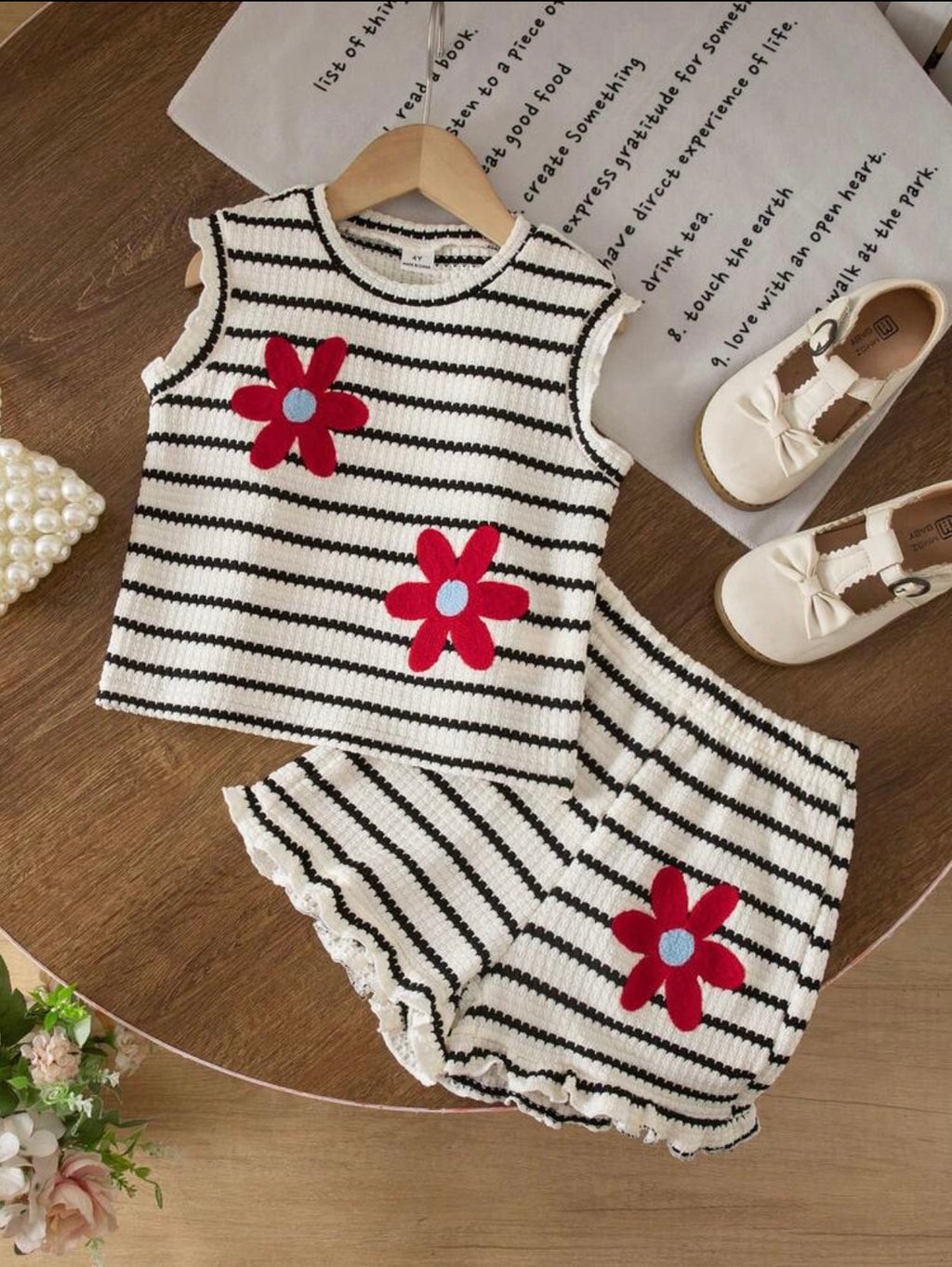 Girls’ Outfit