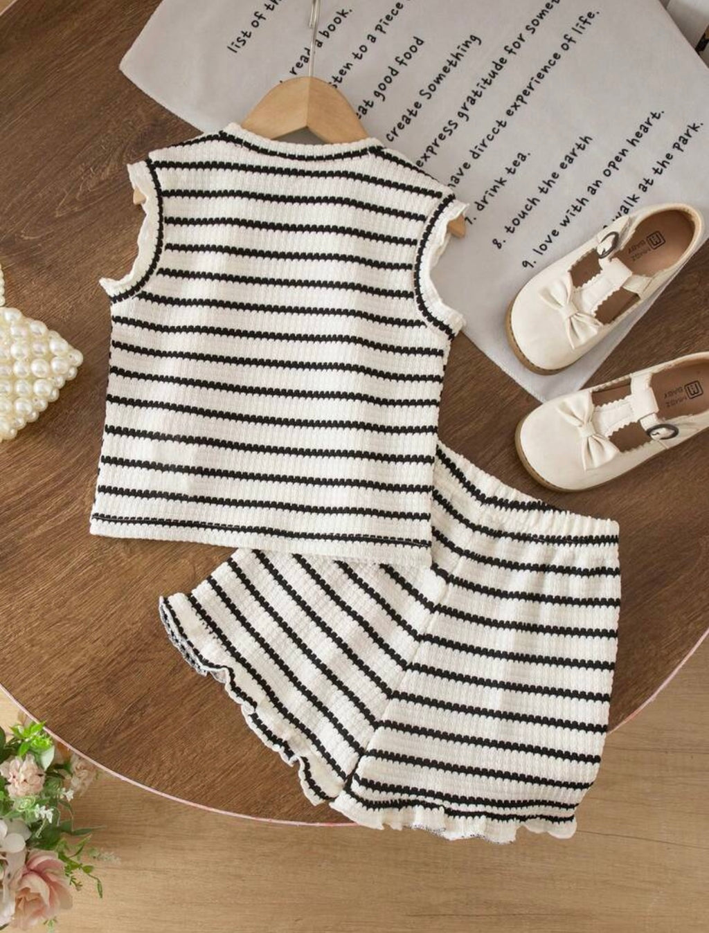 Girls’ Outfit