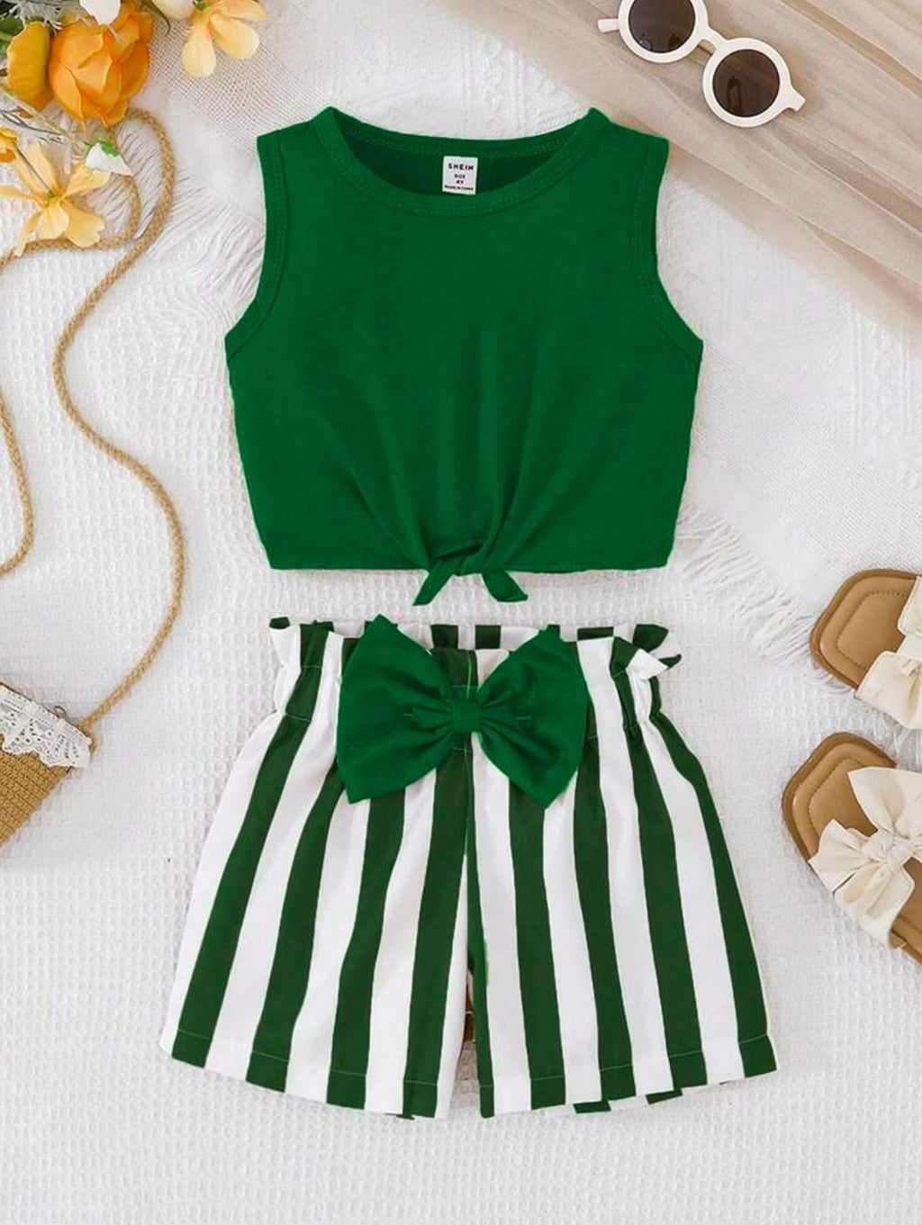 Girls’ Outfit