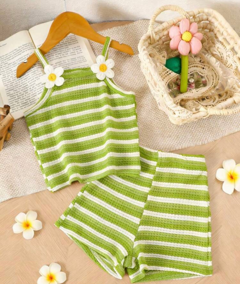 Girls’ Outfit