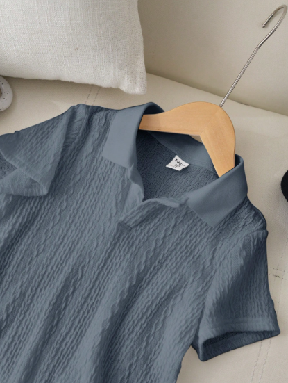 Short sleeve t-shirt