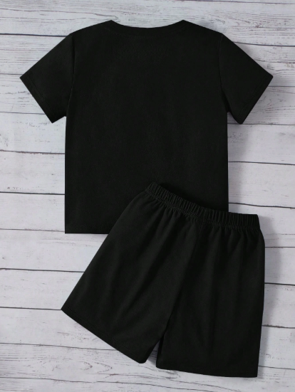 Tenue de garçon