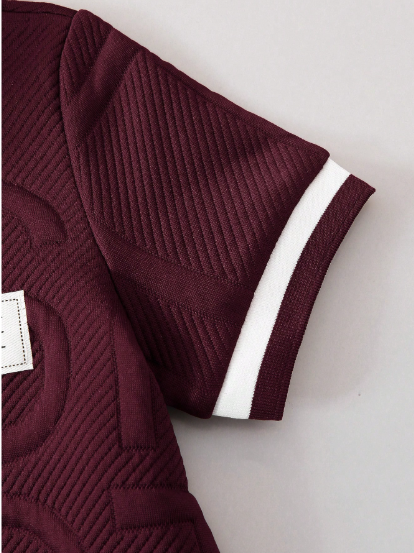 Tenue de garçon