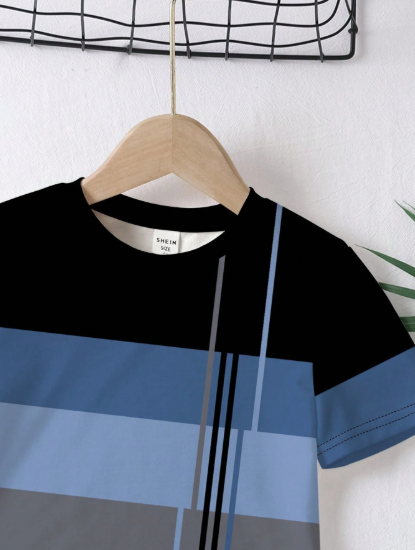 Short sleeve t-shirt